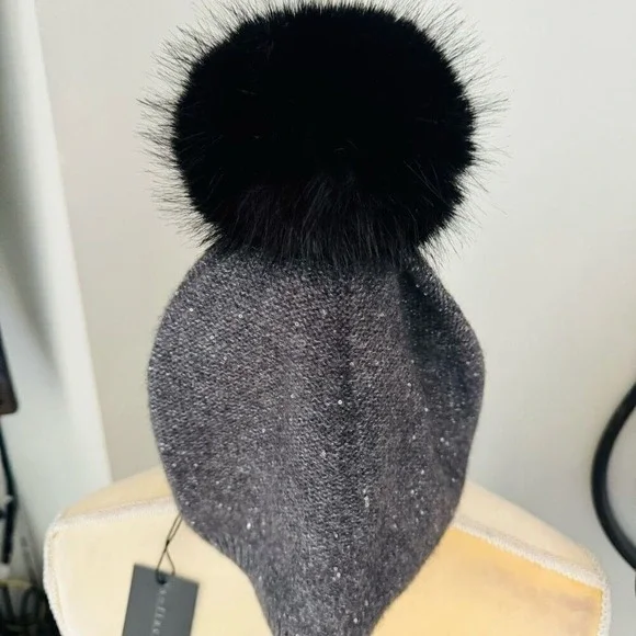 Sofia Cashmere‎ Sequin 100% Cashmere Beanie with Faux Fur Pompom Gray/Black, NWT - Picture 9 of 14
